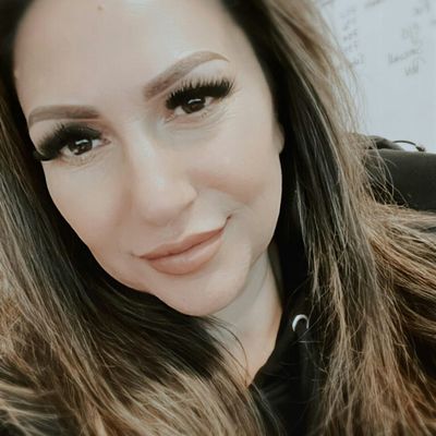 Christine Renee logo