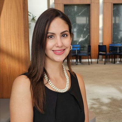 Prisila Castellanos logo