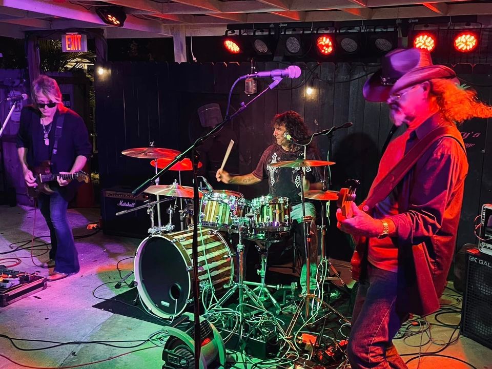 Rell-X Rocks Debut at JJ