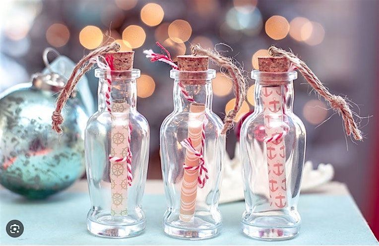 Holiday Craft Class/ Art Party (Adults) BYOB, 5 December | Event in Cleveland | AllEvents