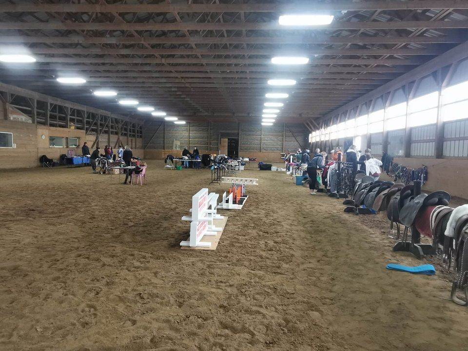 Used tack and equipment sale, Kuruka Equestrian, Barrie, 2 April 2023