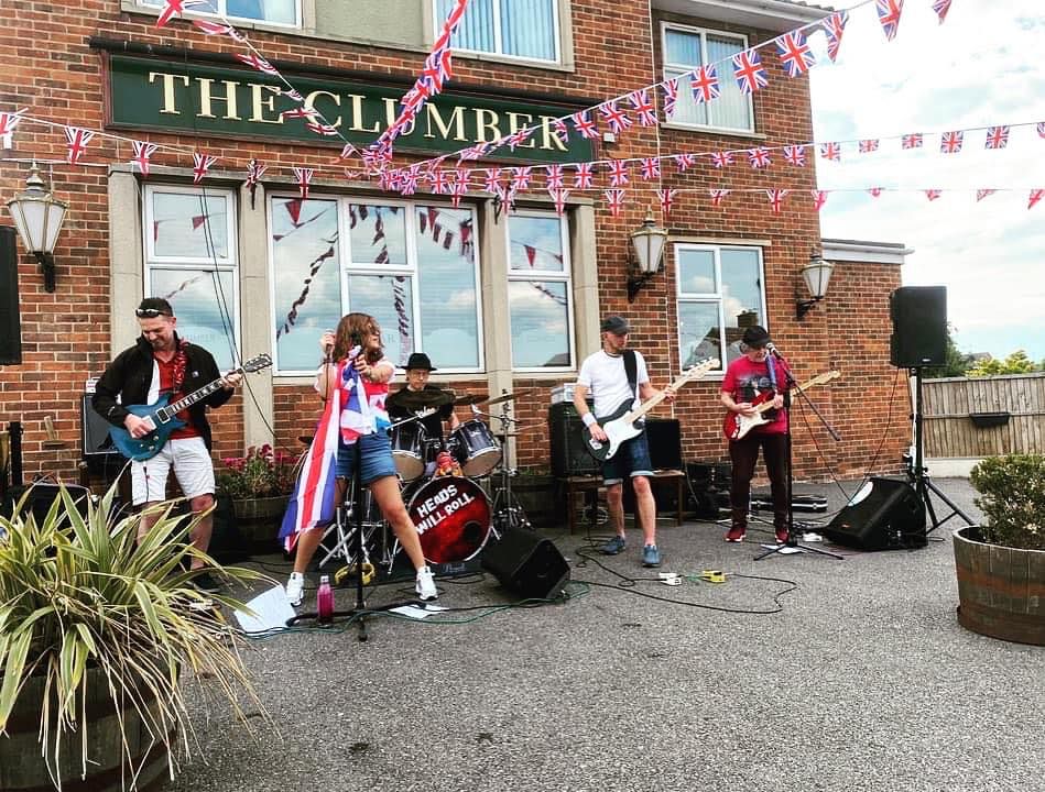 Heads Will Roll Live at The Clumber Inn, The Clumber Inn Retford, 26