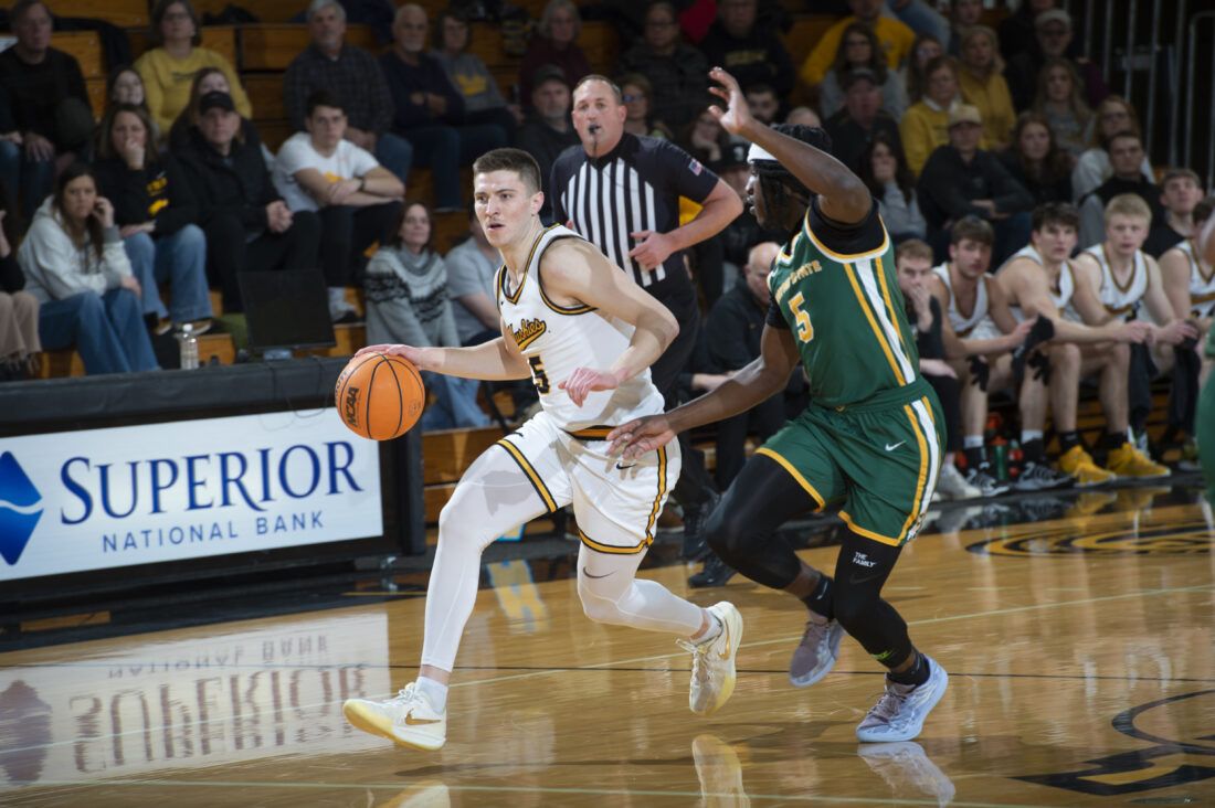 Wayne State Warriors vs. Michigan Tech Huskies, 3 October | Event in Detroit | AllEvents