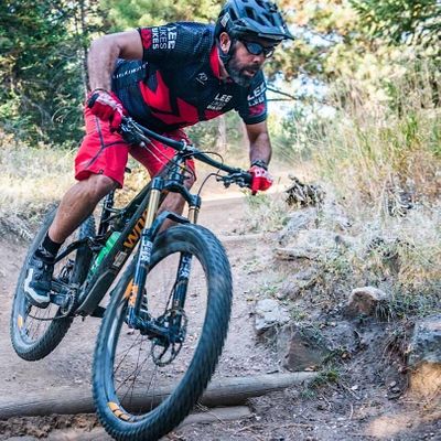 Lee McCormack, Lee Likes Bikes