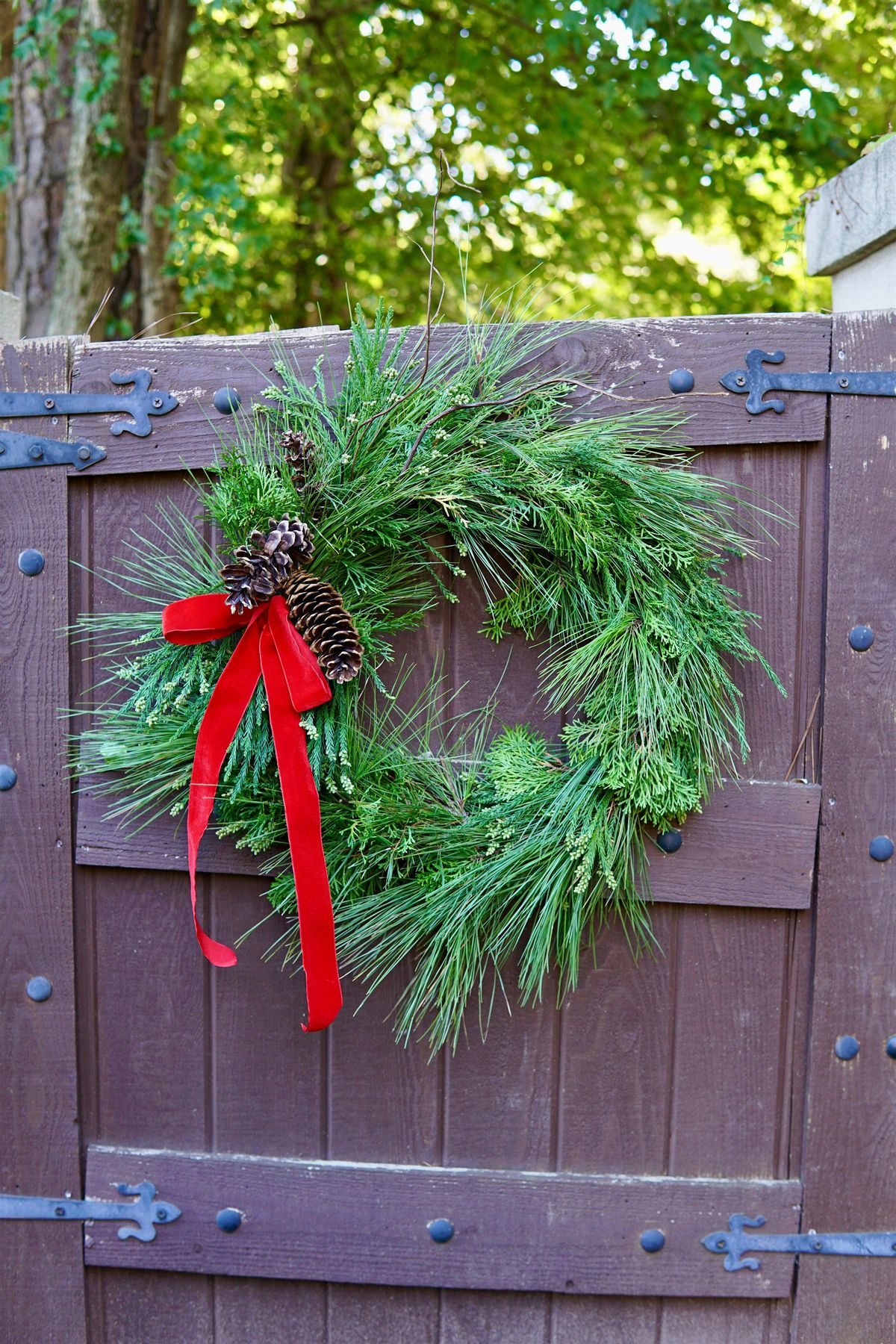 Holiday Wreath & Bow Making Class, 9 December | Event in Liberty | AllEvents