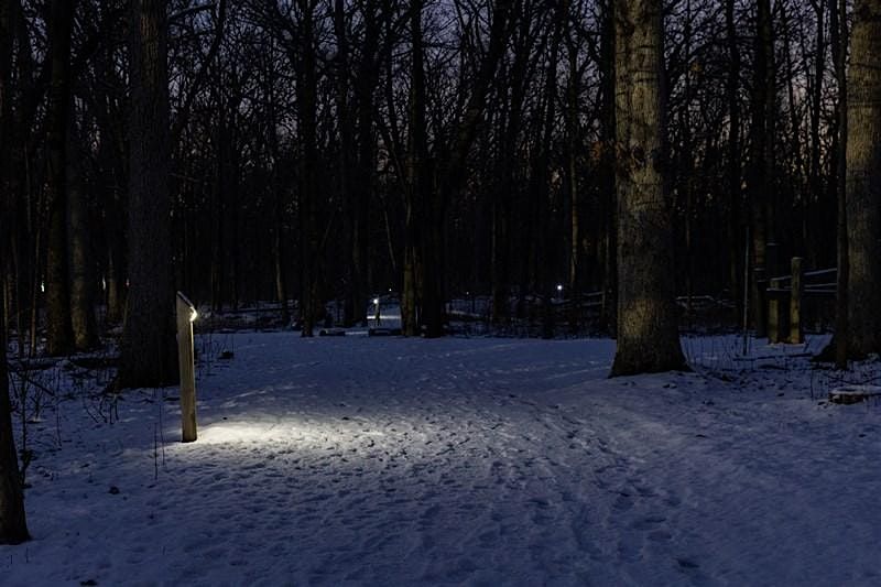 WWE IL: Winter Solstice Solar Lit Night Hike at Old School Forest Preserve, 21 December | Event in Libertyville