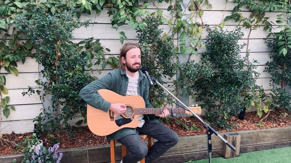 Angus Hall Live at Lucky Bay Brewing, Lucky Bay Brewing, Esperance ...