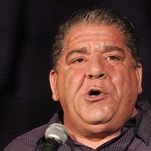 Joey Diaz at Chicago Theatre