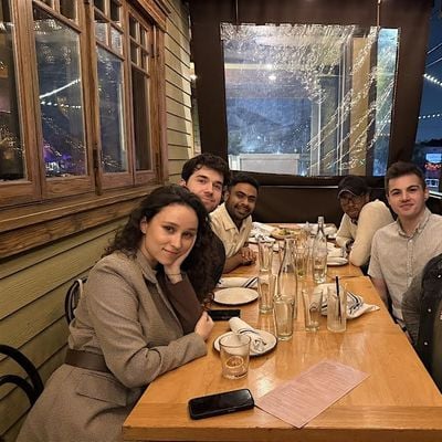 Ermantourage Sports logo