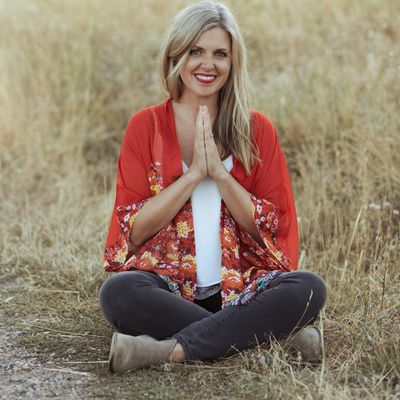 Brie Doyle of She Glows Retreats