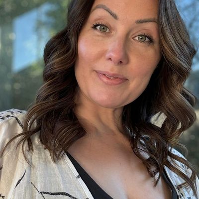 Skindyllic - Alison Harpin logo