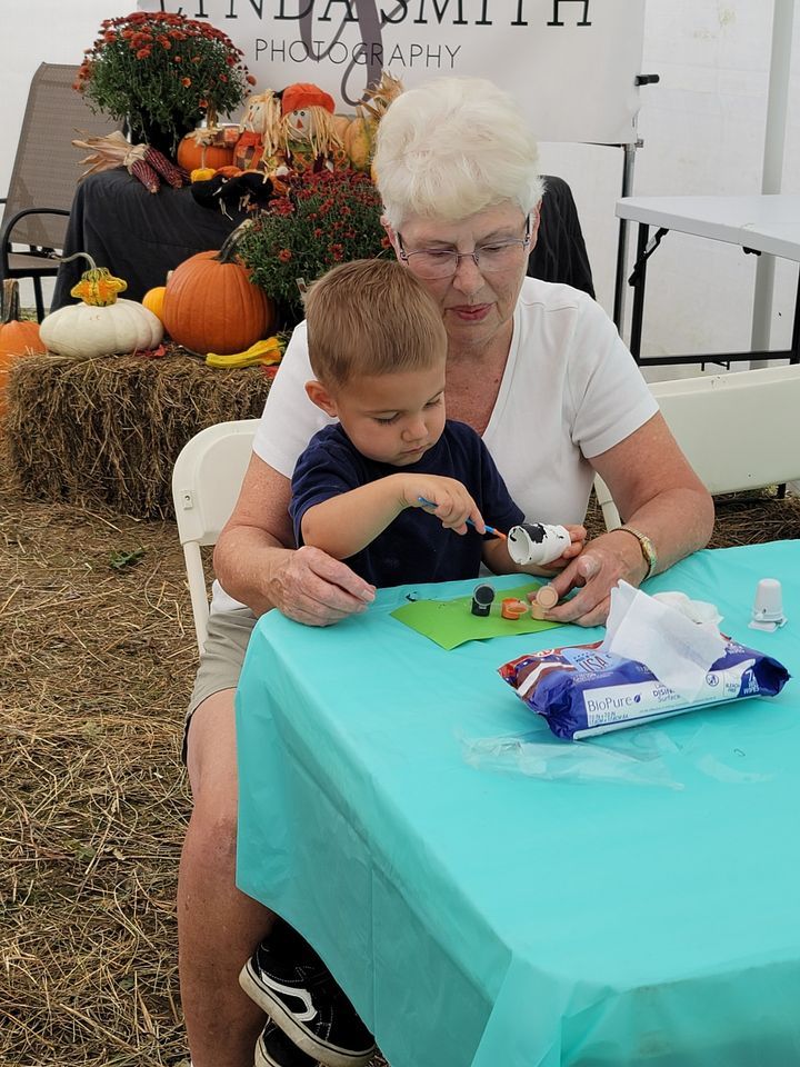 Patchs Kids Crafts at Backwoods Heritage Craft Show, Mylan Park, Mylan