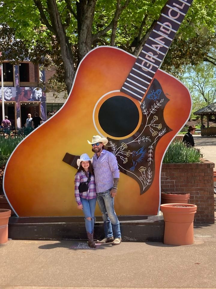 Kevin Mikula Solo Acoustic for Boot Barn’s Grand Opening in Niagara