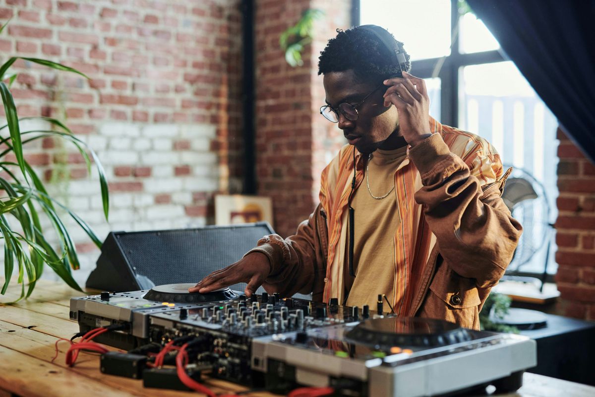 Learn to DJ: Hands-on workshop