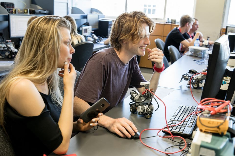 Experience Engineering Free For School Students Teachers Parents experience-engineering-free-for-school-students-teachers-parents