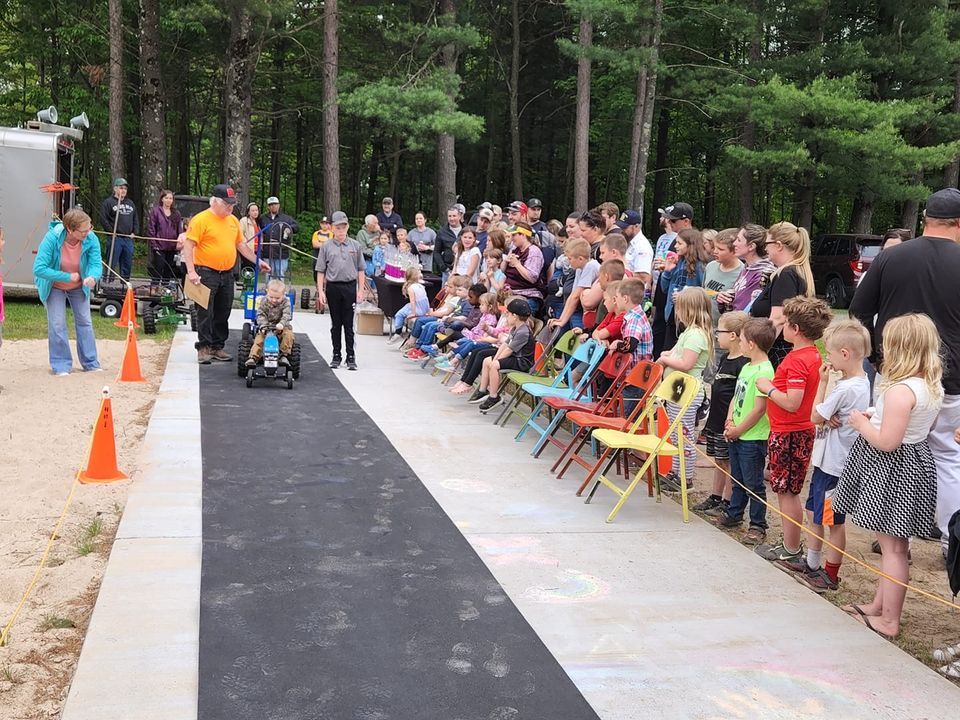 Boscobel Sesquicentennial Pedal Pulling, Kronshage Park In Boscobel, WI