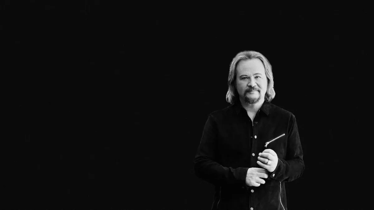 Travis Tritt in Tulsa, River Spirit Casino Resort, Tulsa, 16 October ...