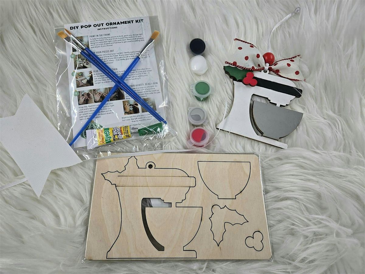 Cool City Christmas Ornament Class, 14 December | Event in Two Rivers | AllEvents