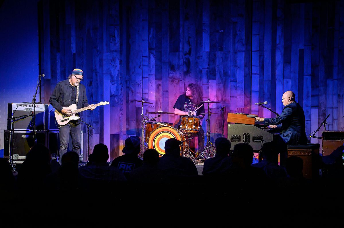 Greg Koch with Koch Marshall Trio, Saxon Pub 2025, Austin, 31 January ...