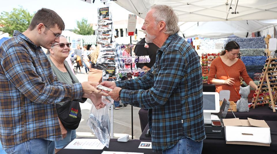 Sidewalk Arts Festival Official Event, Washington Pavilion, Sioux Falls, September 9 2023