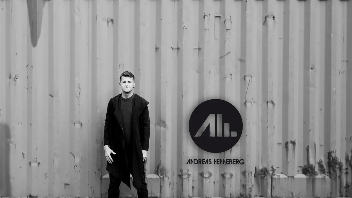 Andreas Henneberg, Marcus Meinhardt, Kollektiv Ost, Miyagi, Jan Oberlaender, mikah, Beth Lydi, Solvane, Prismode in, 3 June