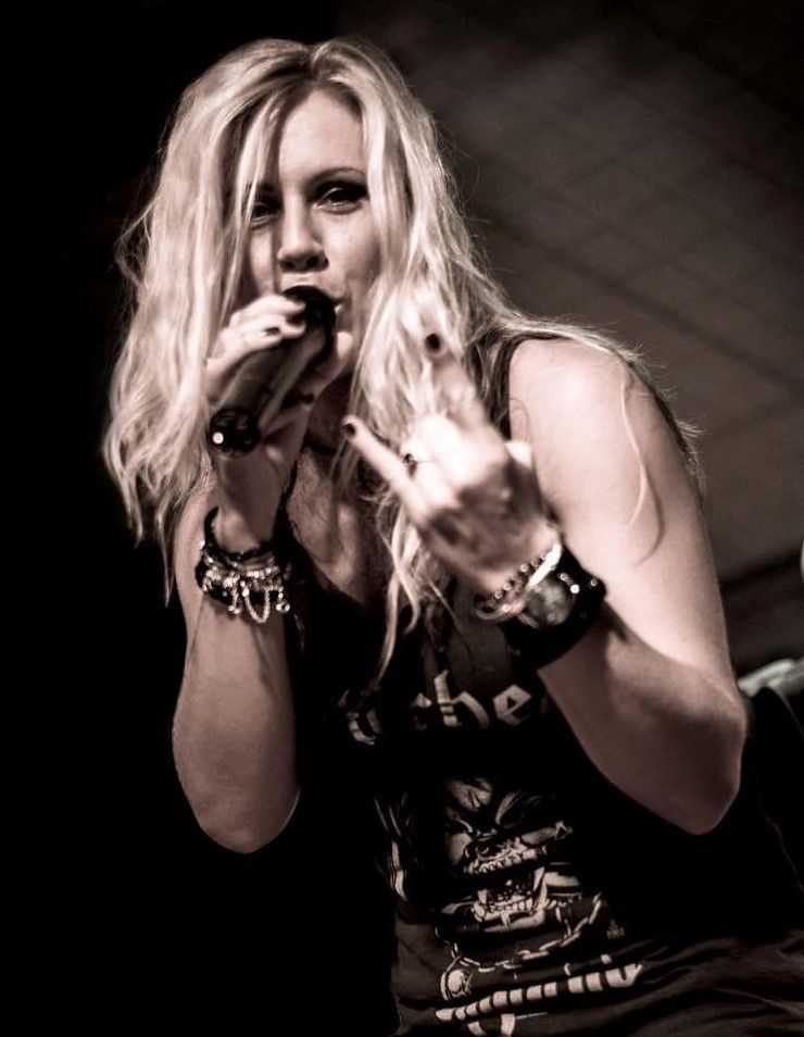 Holy Diva live in Nottingham, Tap 'n' Tumbler, Nottingham, 23 February