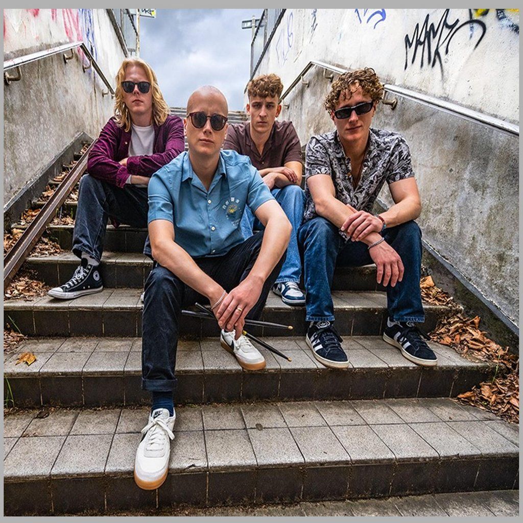 The Portland Xmas Hometown show with guests Cherry Holt & Ikarus, 27 December | Event in Peterborough