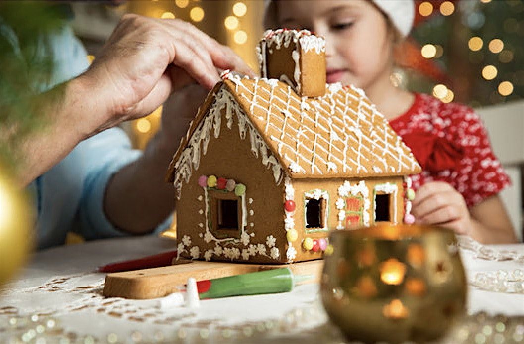 Kids Holiday Baking Party — Cookie Wreath + Gingerbread House Workshop, 13 December | Event in Toronto | AllEvents