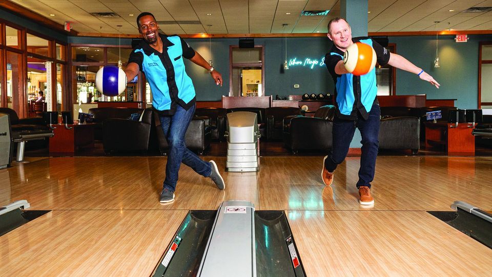 Two-Fer Tuesday Gaming Promotion, Pinstripes (San Mateo, CA), October