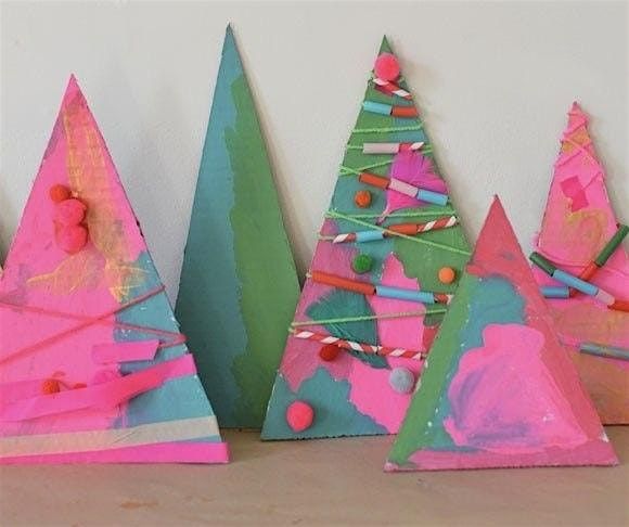 Wee Artists Messy Play Christmas Tree Special, 4 December | Event in Kilmarnock | AllEvents