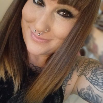 Jenny Bee Bledsoe logo