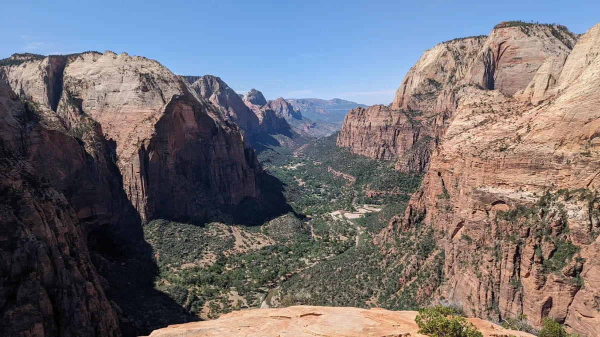 🏞️ Angels Landing Zion Hike – Bucket List Adventure with Permits & Scenic Views, 29 November | AllEvents