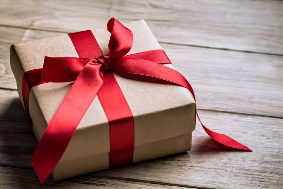 gift-wrapping-party-crosby-community-center-8910-willey-road