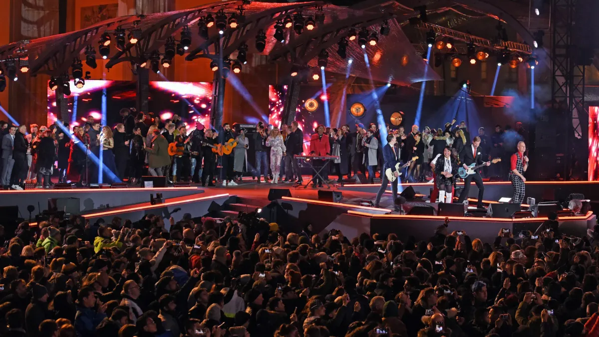 Hermes House Band in Rotterdam