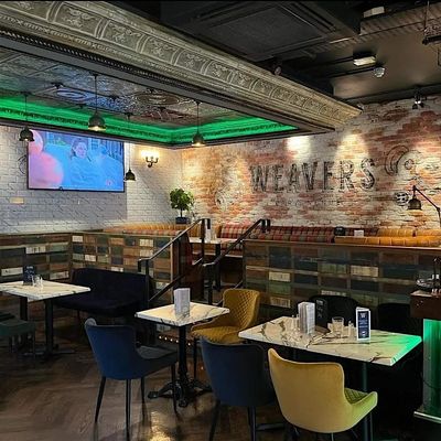 Weavers Venue & Bar logo