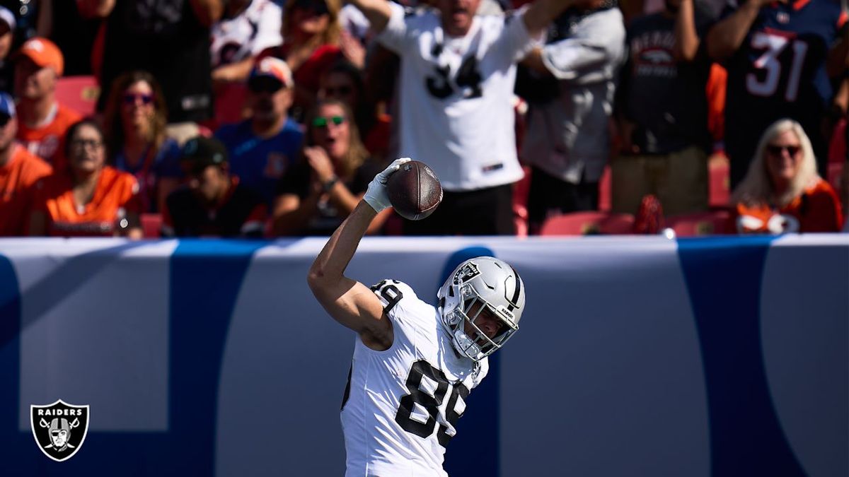 Premium Tailgate Party: Las Vegas Raiders vs. Denver Broncos, 6 December | Event in Las Vegas | AllEvents