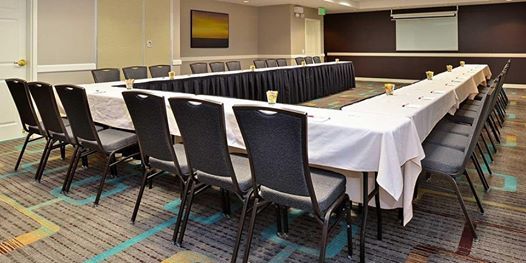 Ivy League Express At Utah State Capitol Building Salt Lake City