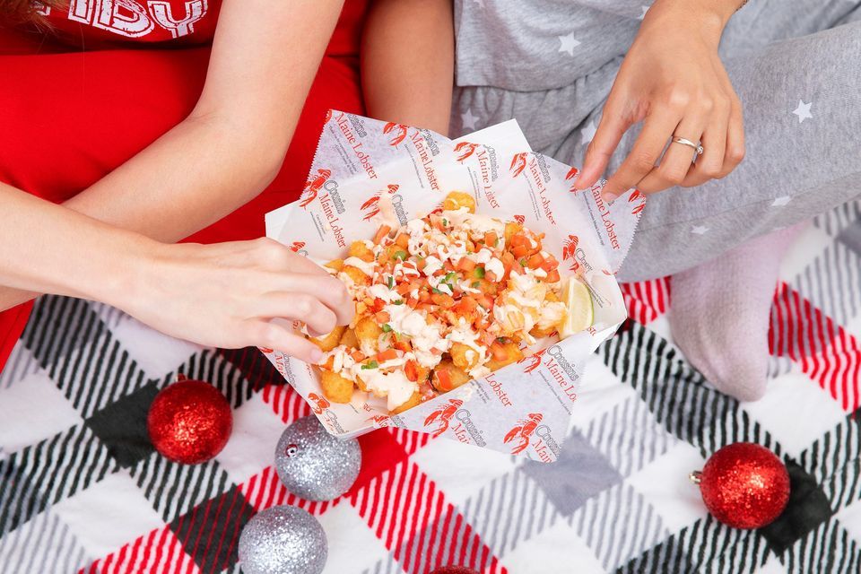 Cousins Maine Lobster at NEW ALBANY Oakland Nursery, 5211 Johnstown Rd