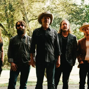 Jason Boland & The Stragglers in Roland