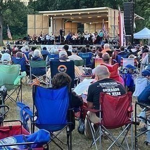 Parking Anthem Lights