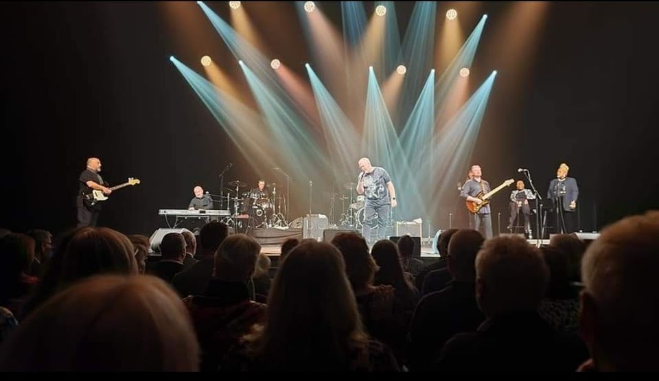 The Elvis Presley Band (No dressing up just superb vocals backed by an