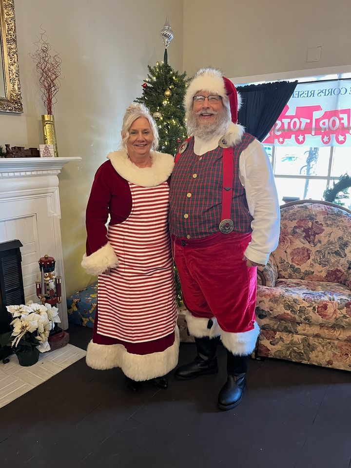 Christmas with the Clauses, Downtown Reevented, Fostoria, December 6