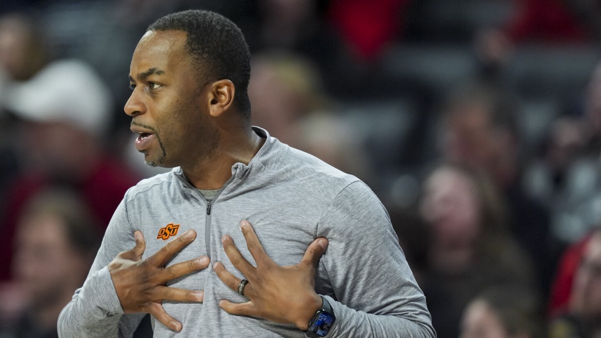 Oklahoma State Cowboys at Cincinnati Bearcats Mens Basketball at Fifth Third Arena at Shoemaker Center, 5 October
