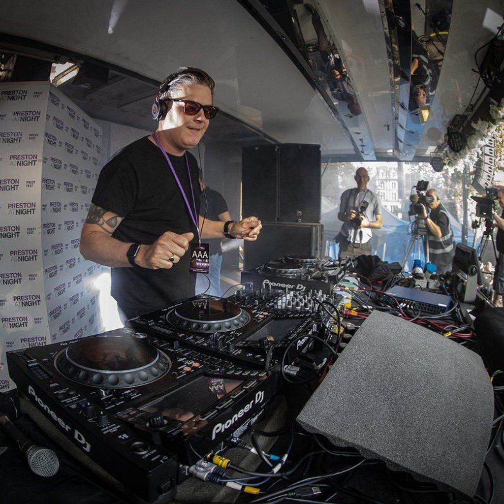 DJ Mark Freejack - Dance Classics & Festive Bangers, 13 December | Event in Preston | AllEvents