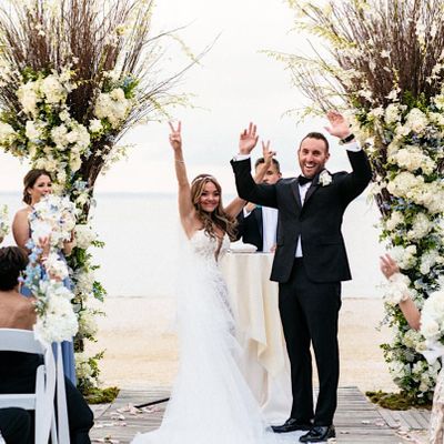 The Crescent Beach Club logo