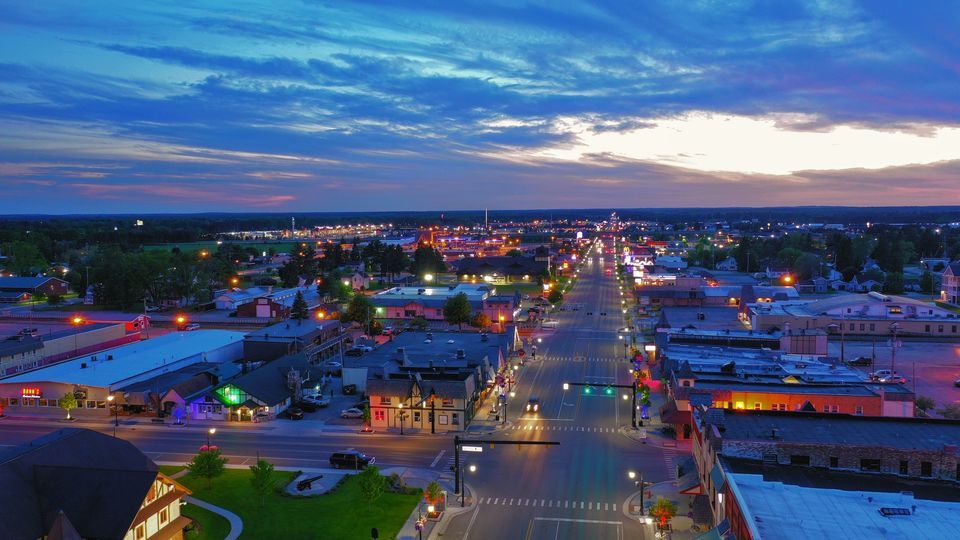 City Centennial Celebration / Sidewalk Sales / Farm Market / Chalk Art