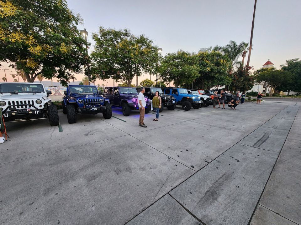 OIIIIIIIO RIVERSIDE JEEP NIGHT OIIIIIIIO, D'Elia's Grinders, Colton