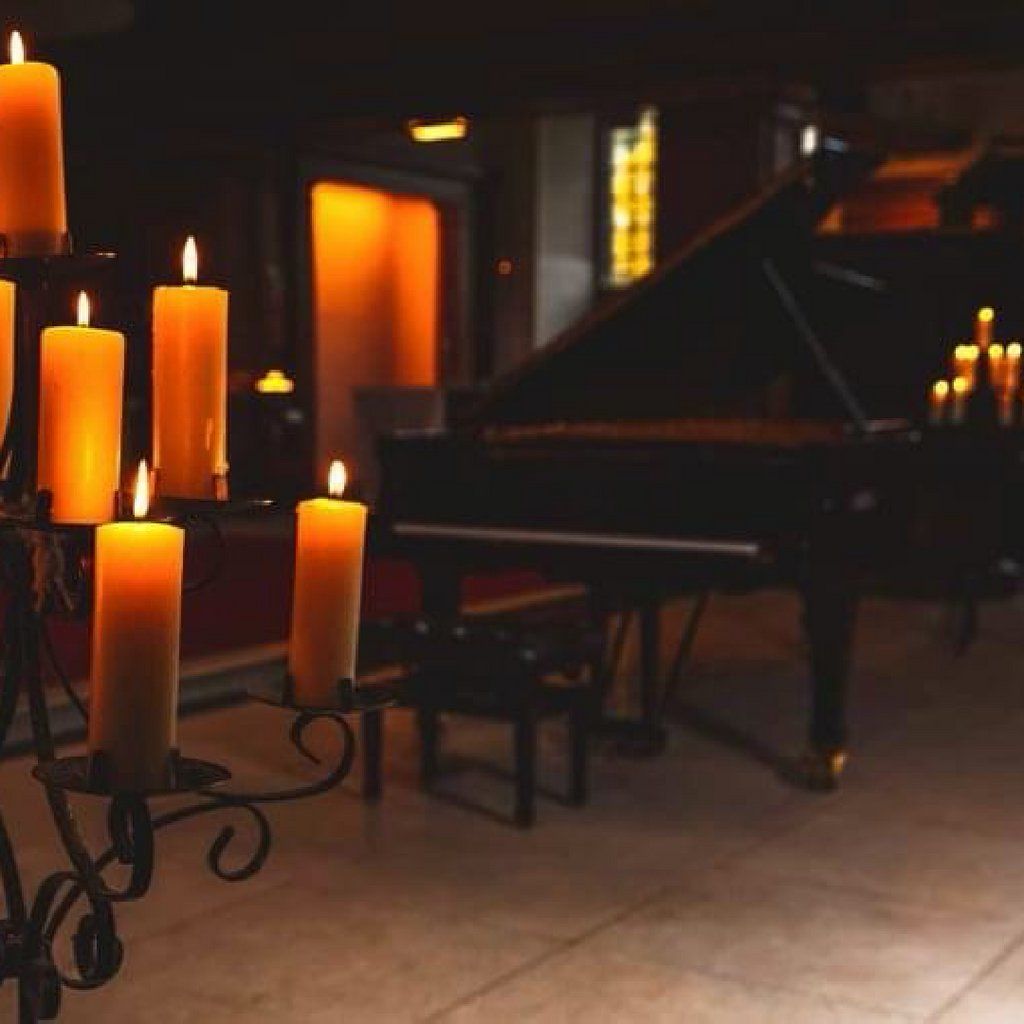 Moonlight Sonata at Christmas by Candlelight, 6 December | Event in Edinburgh | AllEvents