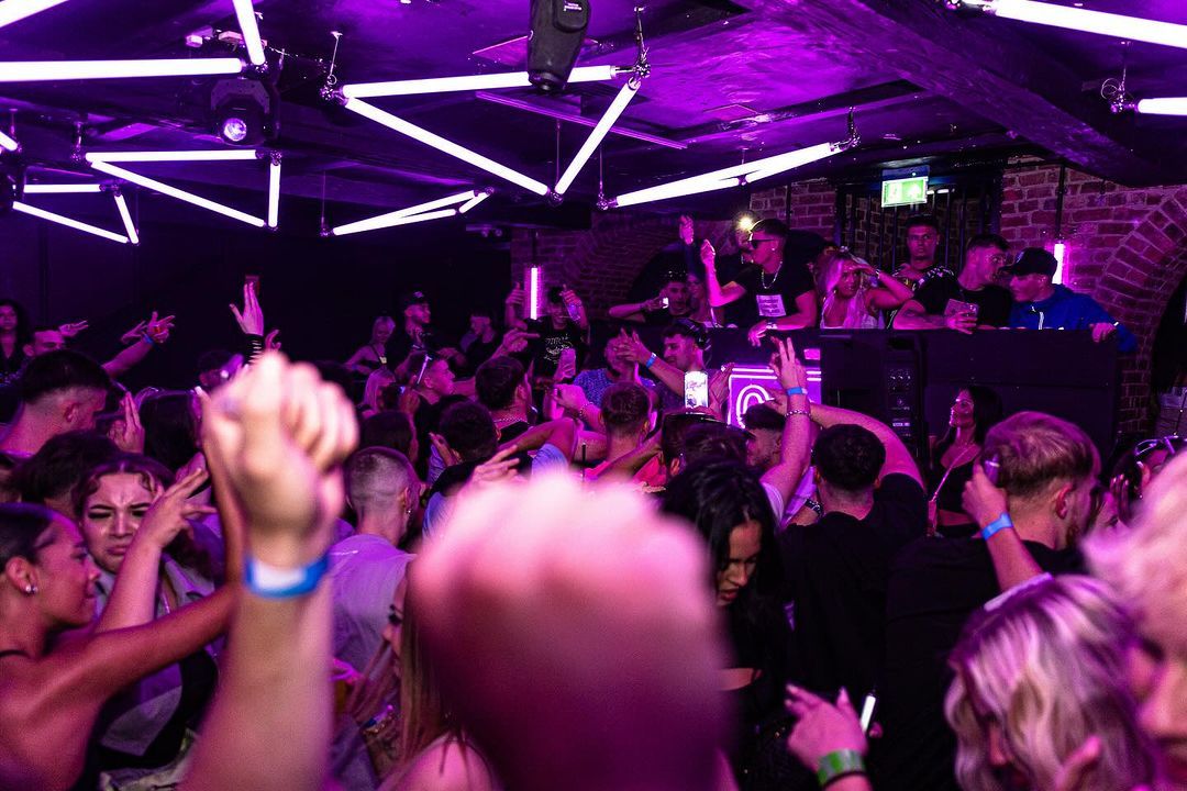 NYE SPECIAL - SECRET VAULT RAVE - HUGE HEADLINE DJ , The Secret Vault ...