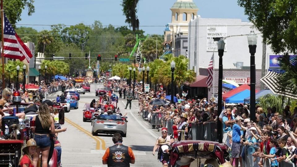 Meares Plumbing Chasco Fiesta Street Parade, Down town New Port Richey